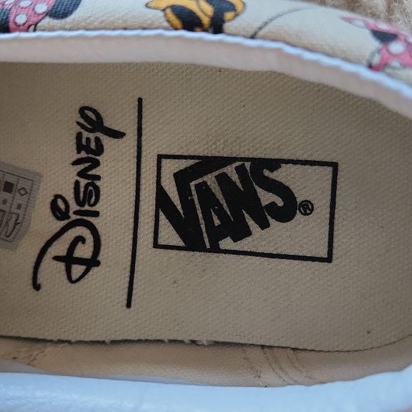 Rare Vans X Disney Minnie Mouse Slip-on Sneakers 🖤🐭💗 - Picture 9 of 16